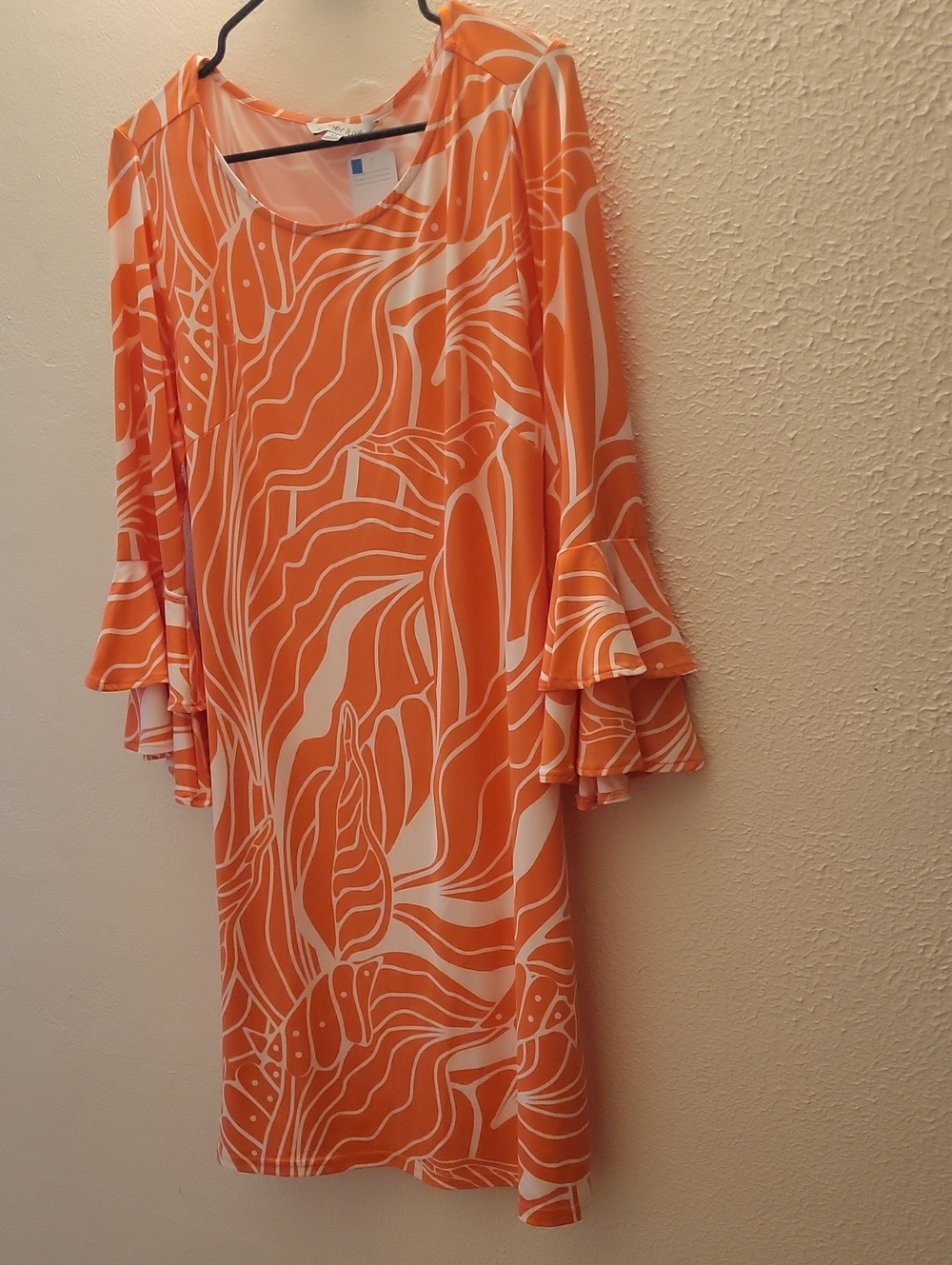 NWT La Mer Luxe Sunset Seaside Ruffle Sleeve Dress Medium